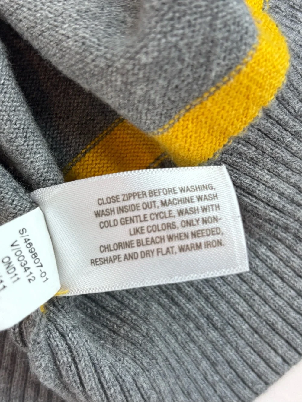 Old Navy XXL Gray & Yellow Striped Quarter Zip Cotton Sweater